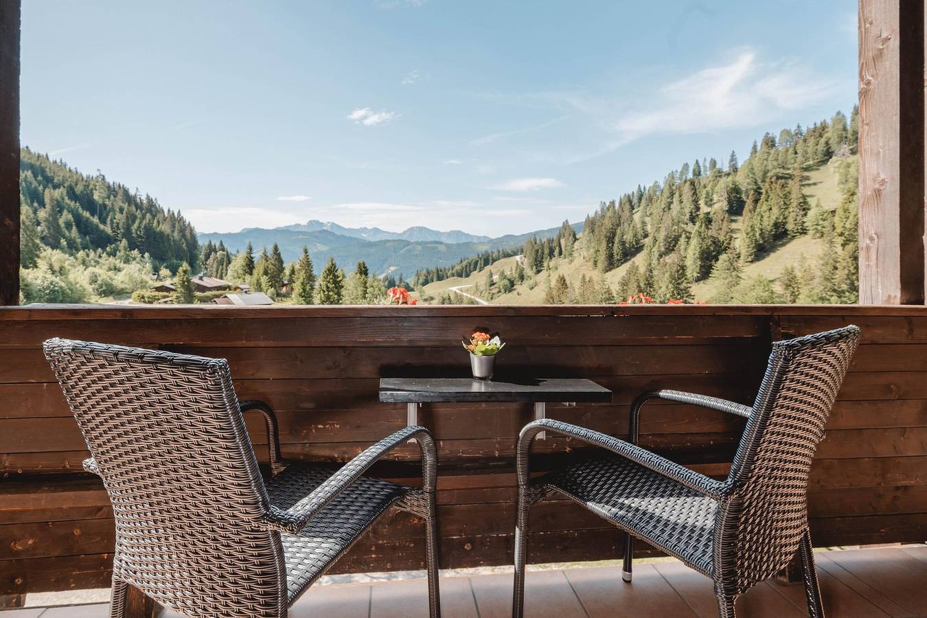 Ganze Ferienwohnung, Doppelzimmer Hochkeil mit Dusche/ Wc, Balkon in Hochkönigstock, Mühlbach am Hochkönig