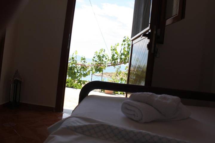 Maison d’hôte pour 4 personnes, avec vue ainsi que terrasse et jardin en Albanie - 2