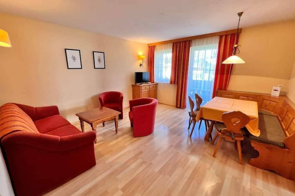 Geheel appartement, Hofresidenz by Interhome in Altenmarkt im Pongau, Ski Amadé
