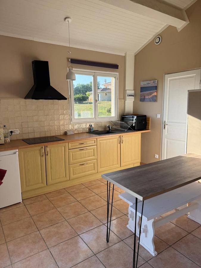 Location de vacances pour 4 personnes, avec jardin et vue, animaux acceptés à Cissac-Médoc - 2