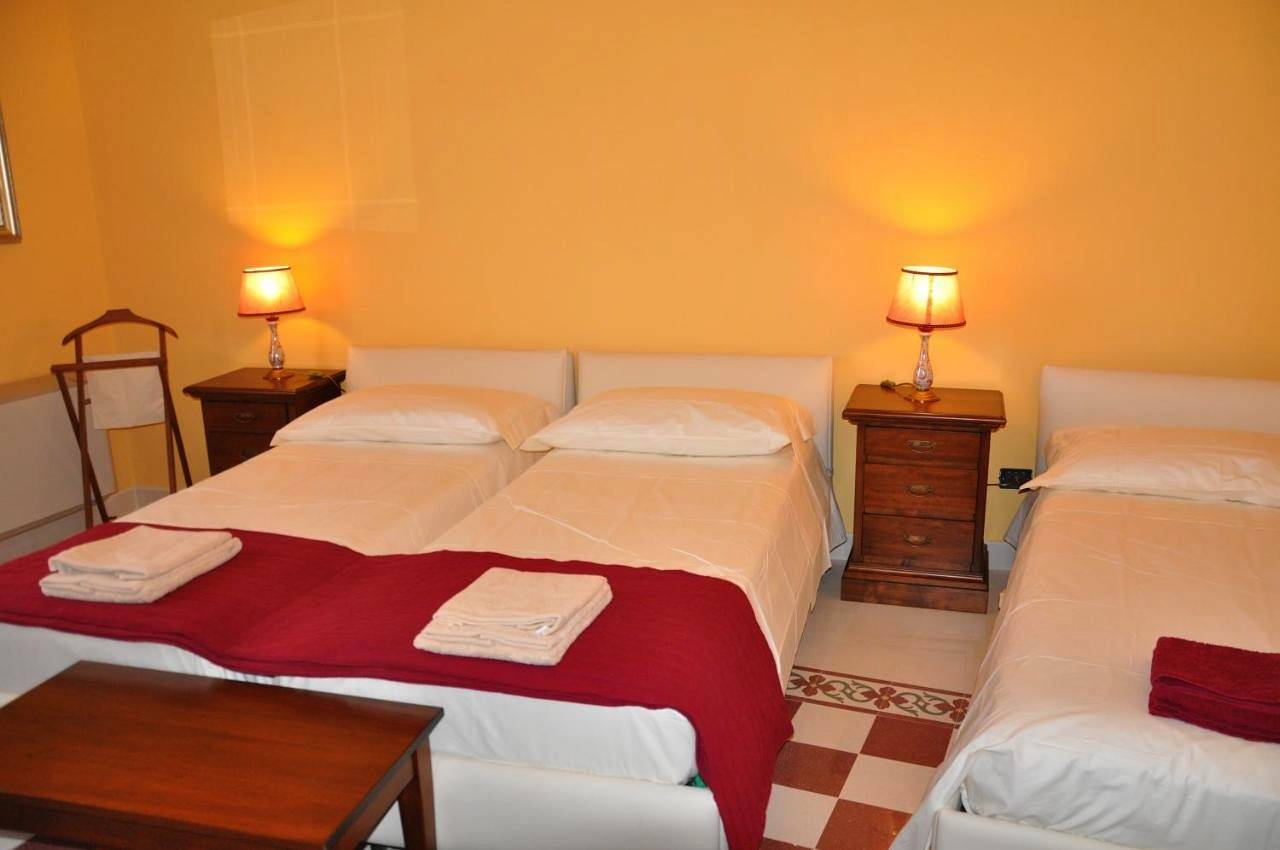 Il Casale dei Conti in Barcellona Pozzo di Gotto, Messina Provinz