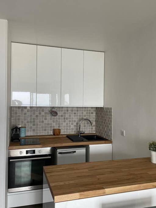 Gîte pour 2 personnes, avec balcon et vue dans Plage de la Comtesse - 3