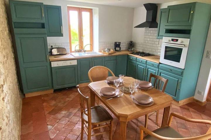 Gîte pour 5 personnes, avec jardin