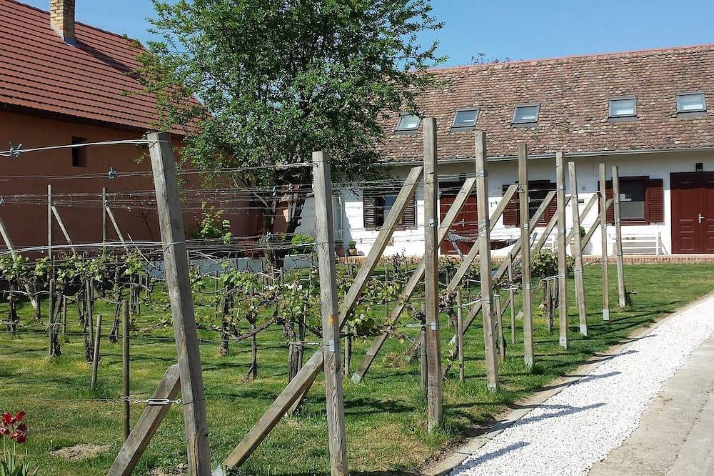 Eine feher Tanya, Ihr Traumhaus in Ungarn in Komitat Tolnau