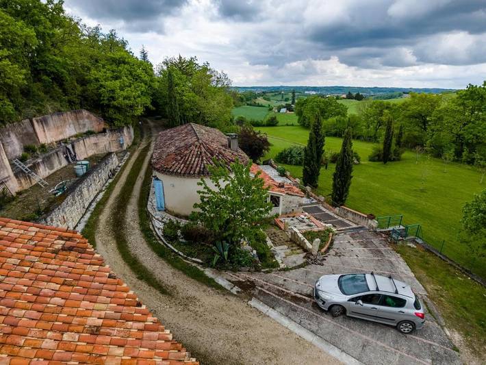 Gîte pour 2 personnes, avec piscine et jardin ainsi que bassin pour enfant et vue à Auch - 3