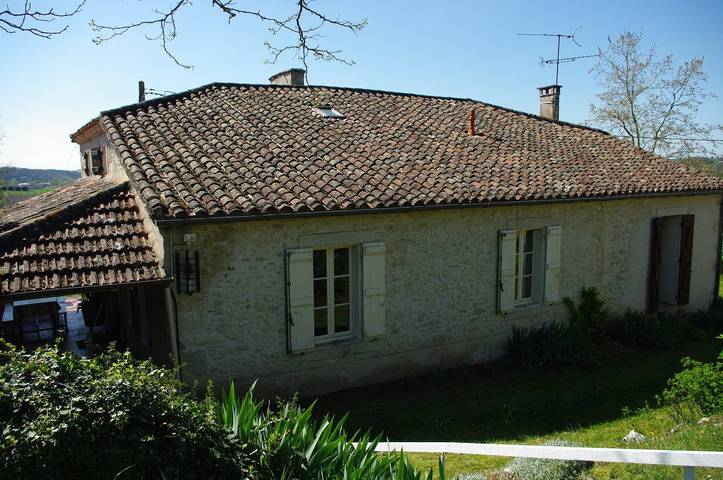 Gîte pour 8 personnes, avec terrasse et jardin, animaux acceptés à Villeneuve-sur-Lot - 4
