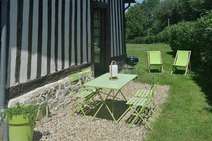 Gîte pour 4 personnes, avec jardin et terrasse