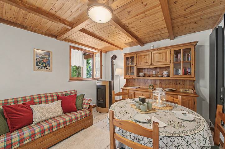 Holiday home 'Alba' with Mountain View, Private Terraces and Wi-Fi in Piode, Wallisian Alps