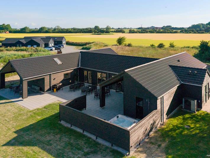 Maison de vacances pour 26 personnes, avec Terrasse ainsi que Piscine et Sauna dans Zealand