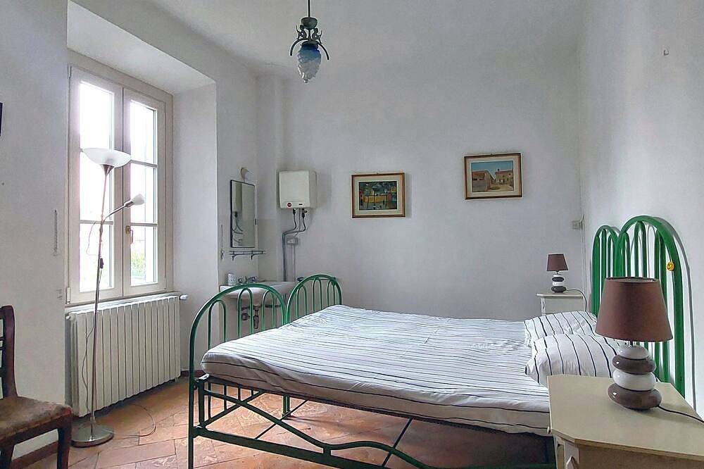 Portion of Villa in Civiglio in Civiglio, Como