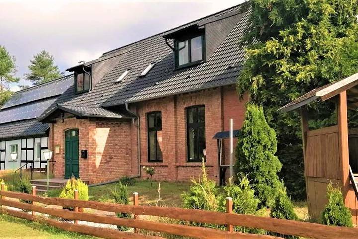 Ferienwohnung für 2 Personen, mit Terrasse und Garten