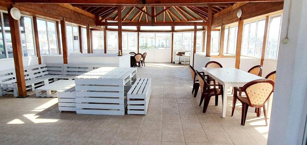 Gîte pour 9 personnes, avec balcon et vue dans Tarrafal