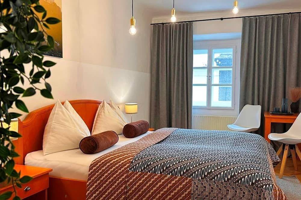 Economy Doppelzimmer (Straße) - Krone 1512, Hotel in Salzburg, DMO Demo Region_1