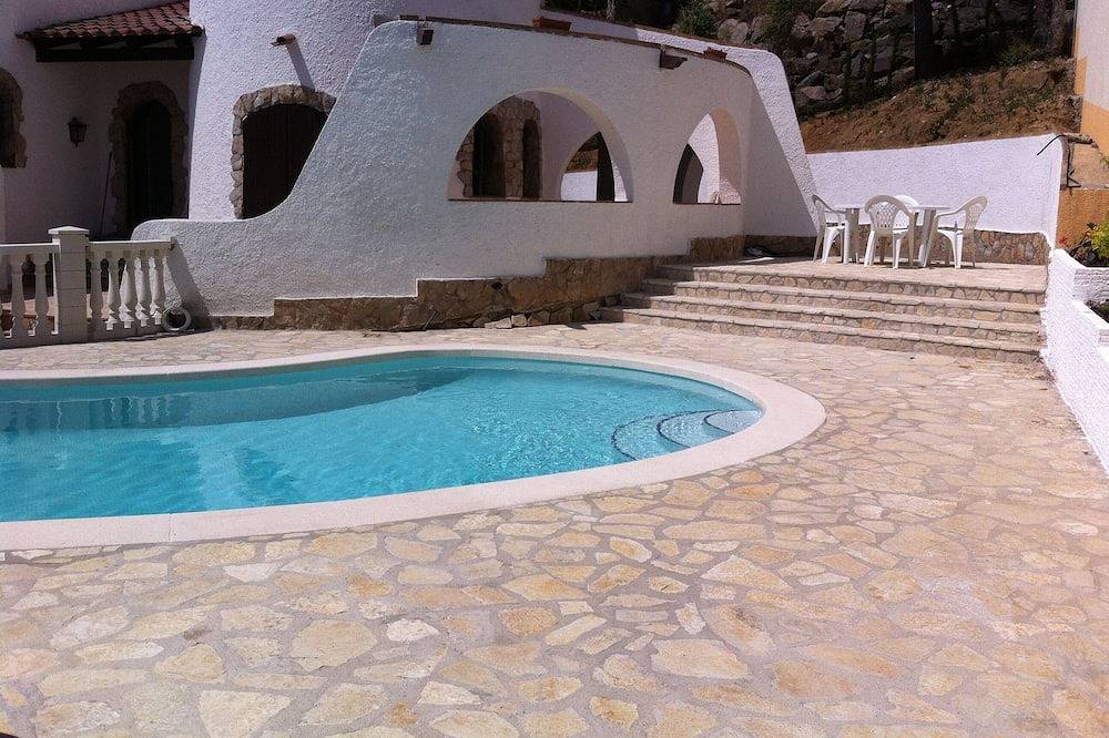 B-Villa típica de la región, tranquila con vista al mar y actividades cercanas in Torre Valentina, Calonge