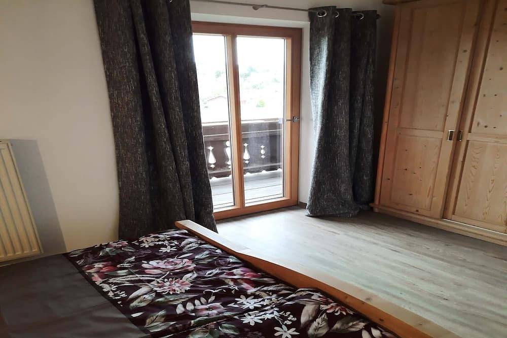 Ganze Wohnung, Ferienwohnung, 45 qm 2. Etage, 1 separates Schlafzimmer in Bad Endorf, Chiemsee