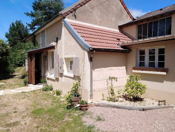 Gîte pour 4 personnes, avec jardin et terrasse dans Nièvre - 2