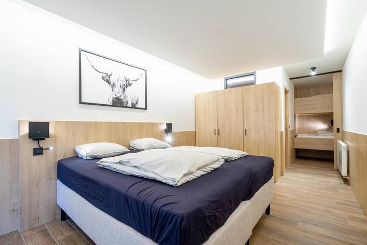 Location de vacances pour 24 personnes, avec jardin ainsi que sauna et vue dans Odeigne - 4