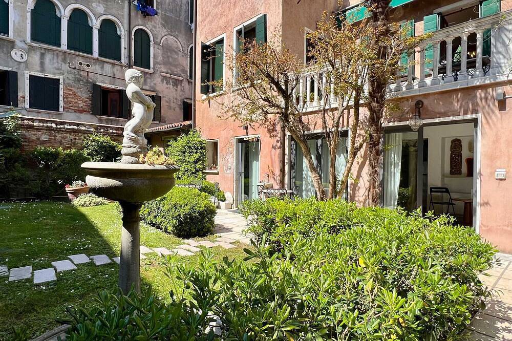 Appartamento vacanze a Venezia a partire da 729€ a notte