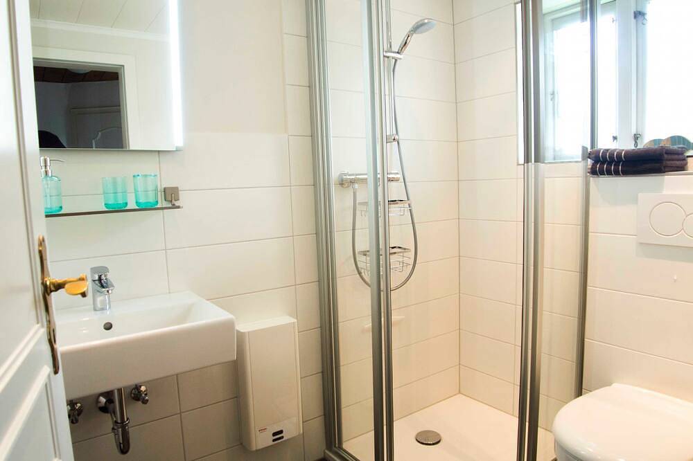 Ganze Wohnung, Wattwurm - Ferienhaus Große Gaarde in Ockholm, Nordfriesland