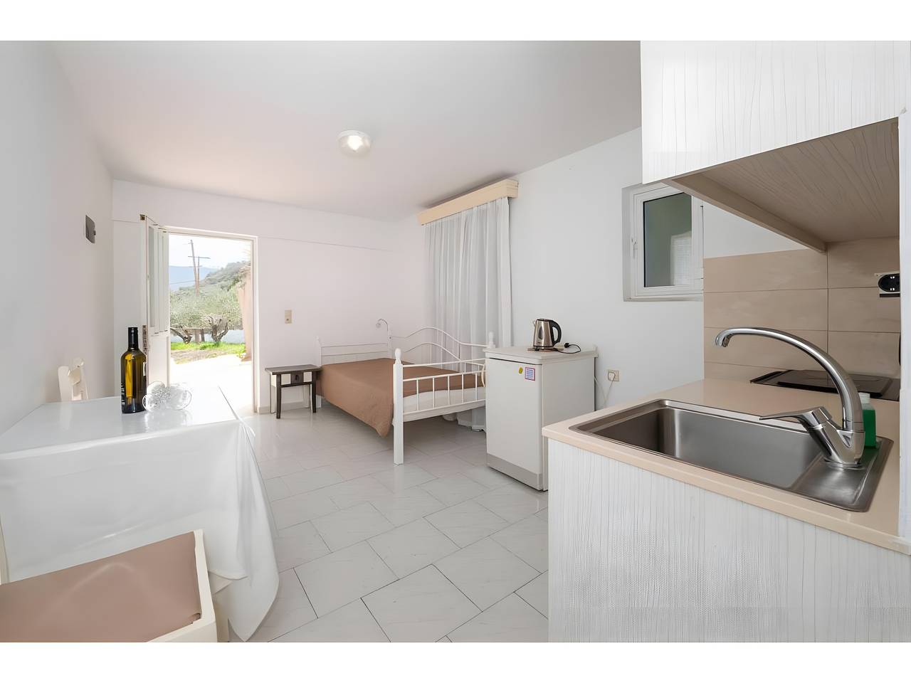 Appartement entier, Appartement "No 4" avec vue sur la mer, Wi-Fi et climatisation in Cos