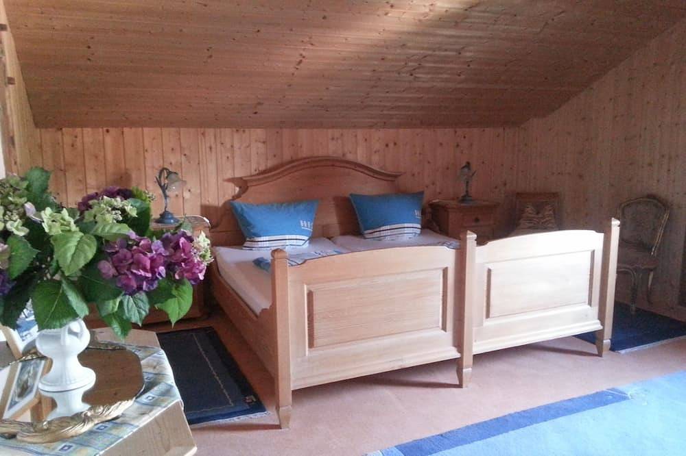 Ganze Wohnung, Gemütliche Ferienwohnung, mit Königscard zentral gelegen in den Ammergauer Alpen in Bad Bayersoien, Romantische Straße
