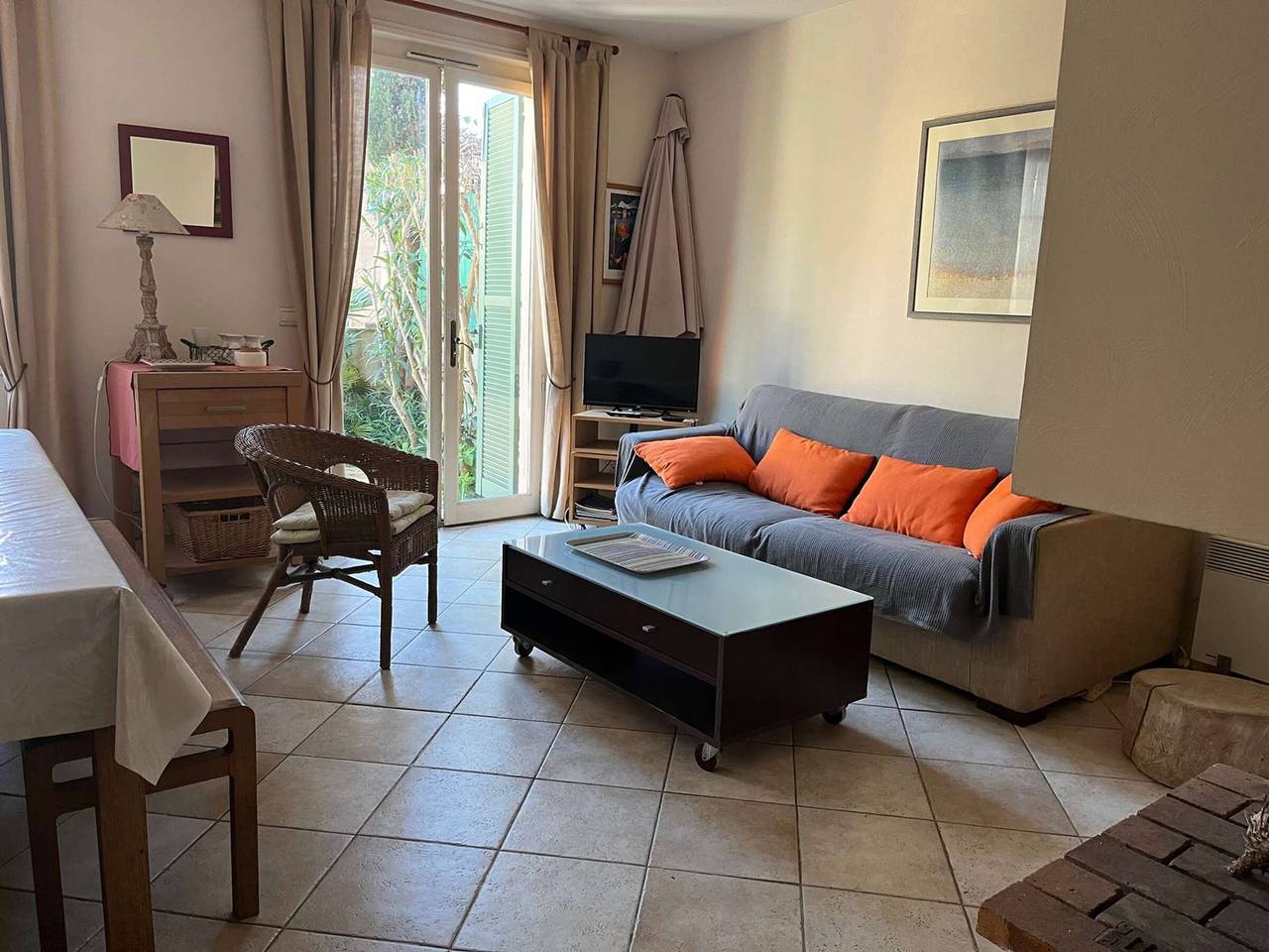 Charming villa 100m from village - 5 guests in Hyeres, Mediterranean Coast (France)