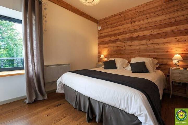 Maison de campagne pour 8 personnes, avec jardin et sauna à Orcival (Puy-de-Dôme) - 2