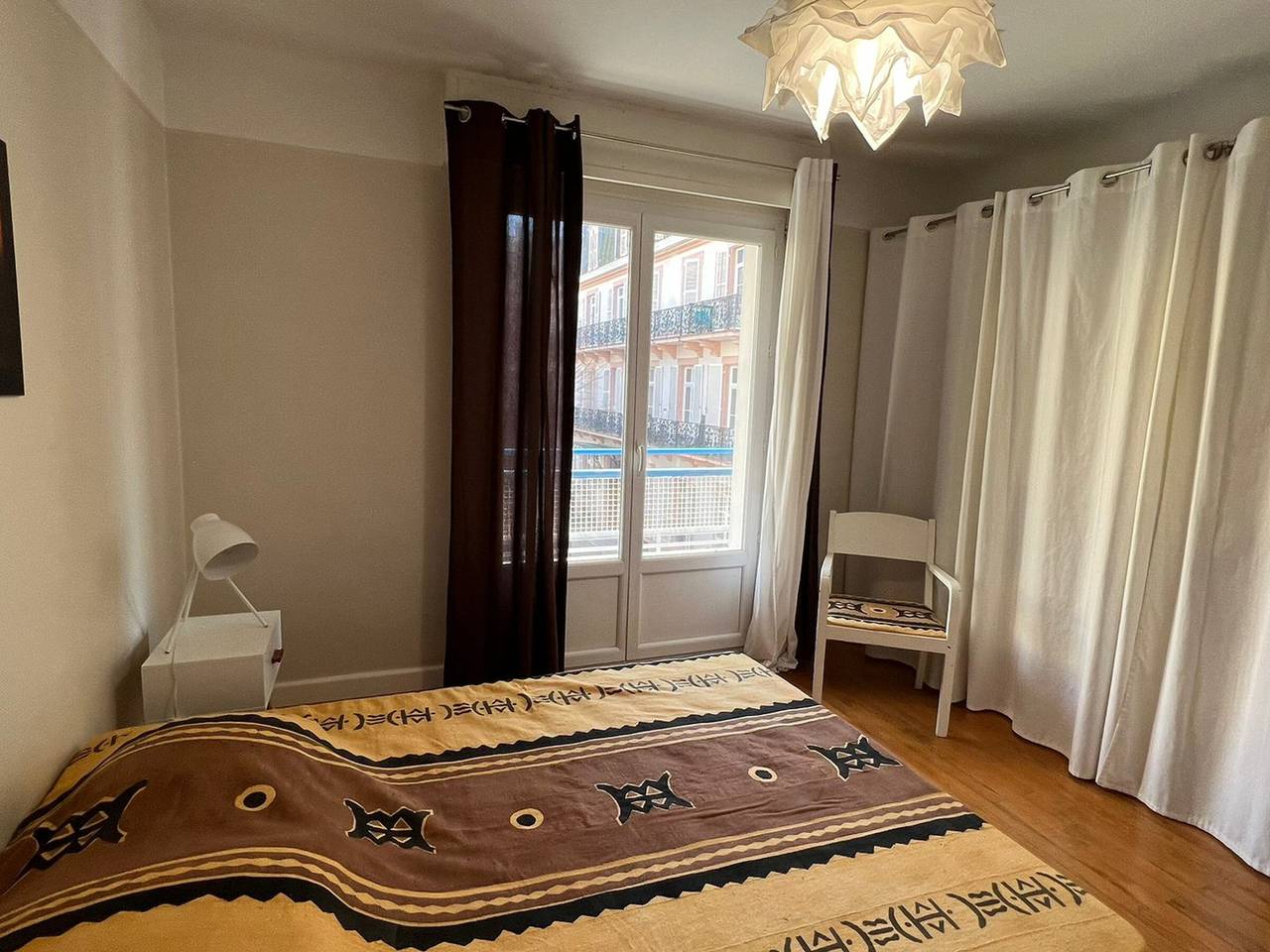 Apartamento entero, Cómodo T3 en el Centro de Aix-les-Bains, Aparcamiento, Mascotas Perm. in Aix-les-Bains, Chambéry region