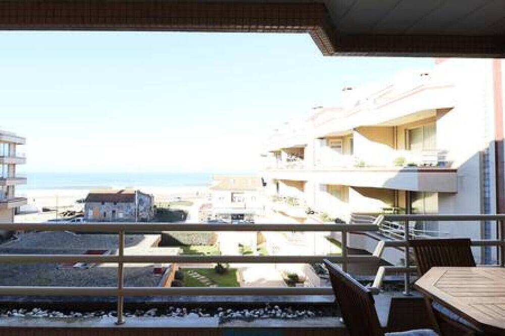 Apartamento inteiro, Mystay - Barramares Pool & Beach in Furadouro, Ovar