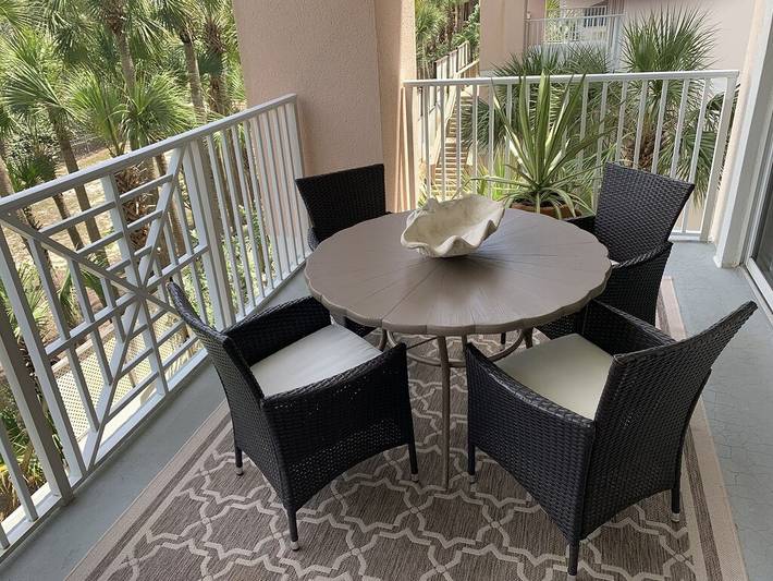 Vacation rental for 8 people, with balcony and pool as well as hot tub in Santa Rosa Beach