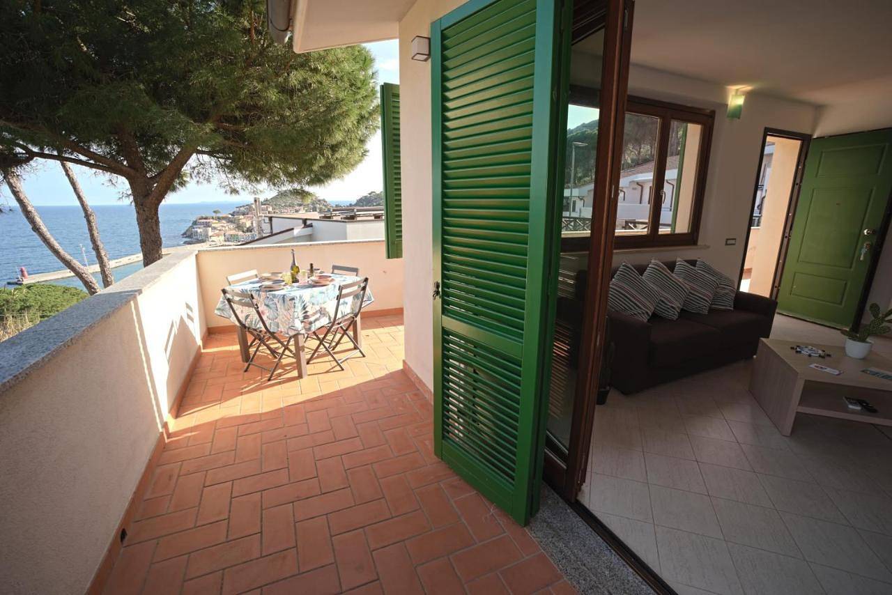 Villetta con vista mare e parcheggio in Isola del Giglio