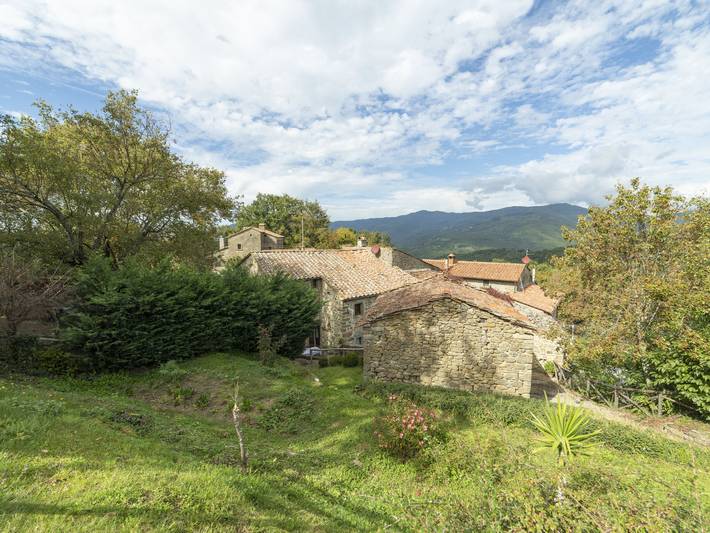 Ferieudlejning for 10 personer, med terrasse og have, husdyr tilladt i Cortona