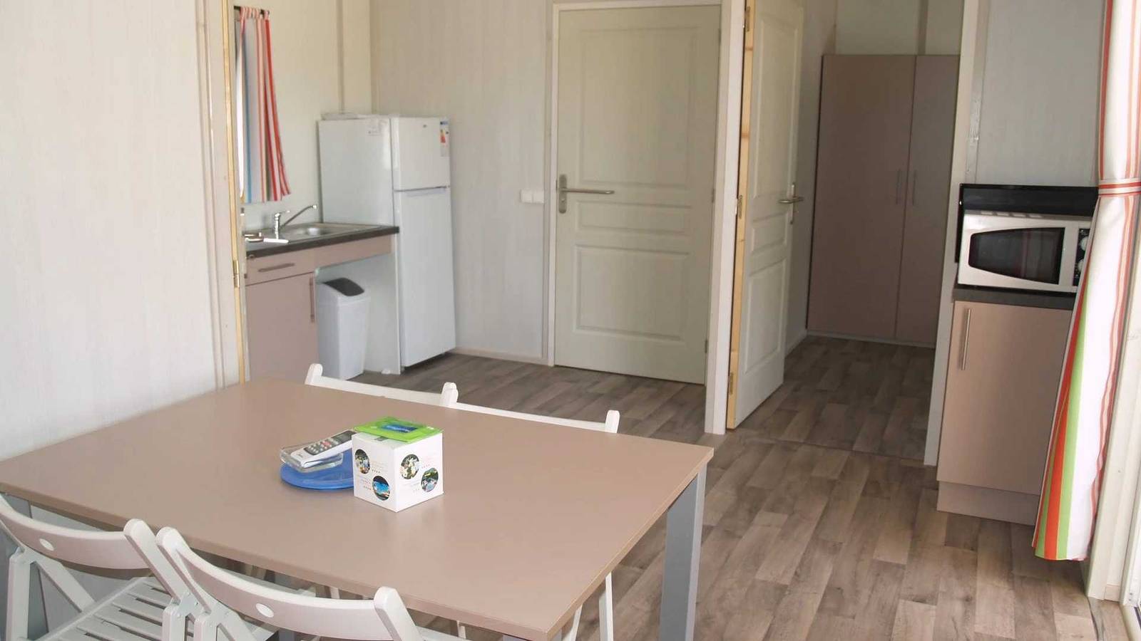 Chalet 5 étoiles - Parc aquatique - eebafh in Le Muy, Draguignan Region