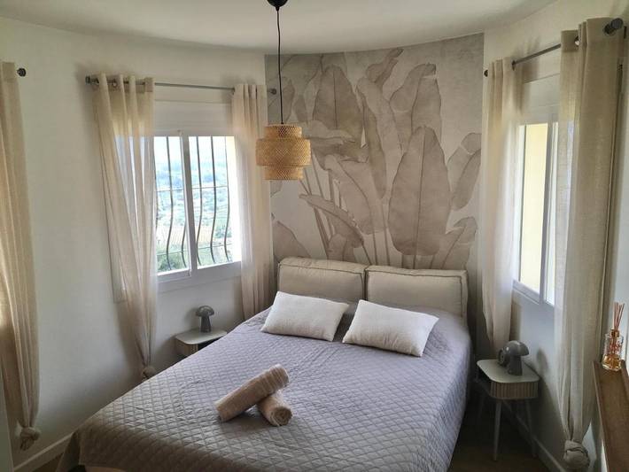 Casa rural para 13 personas, con Balcón y Terraza además de Jardín y Piscina en Jalón - 4