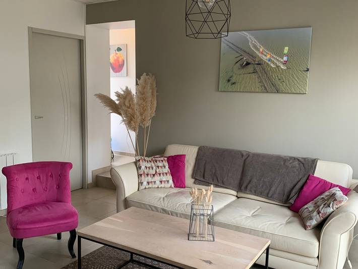 Gîte pour 4 personnes, avec jardin à Barbâtre - 2