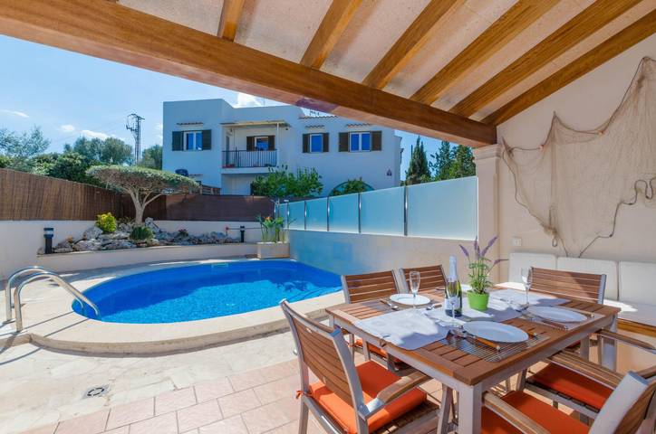 Casa Lena - Hermoso chalet con piscina privada cerca del mar. Wifi Gratis in Portocolom, Felanitx