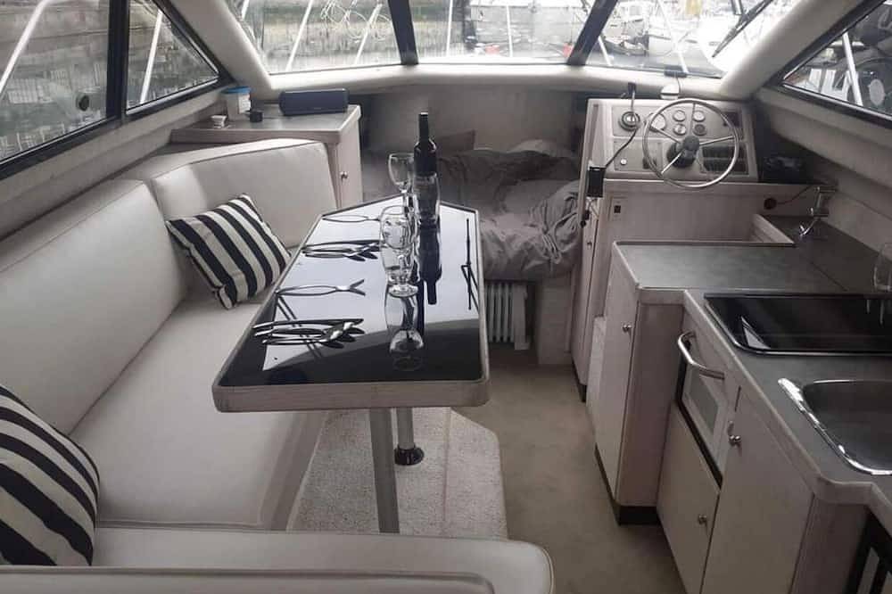 Beautiful 4 Berth Boat on the Isle of Wight for the Ultimate Relaxation in Newport (Isla de Wight), Isla de Wight