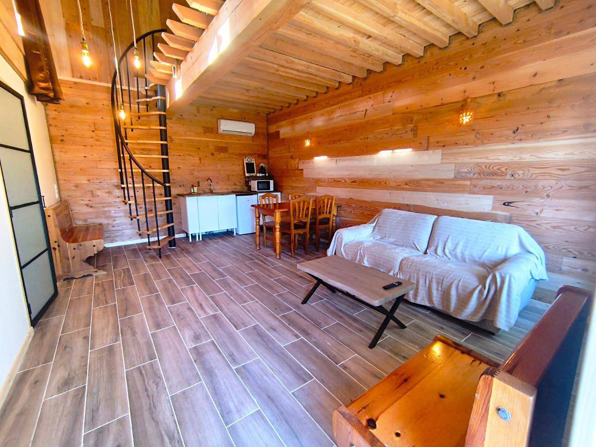 Deluxe Queen Studio in Cintegabelle, Lauragais
