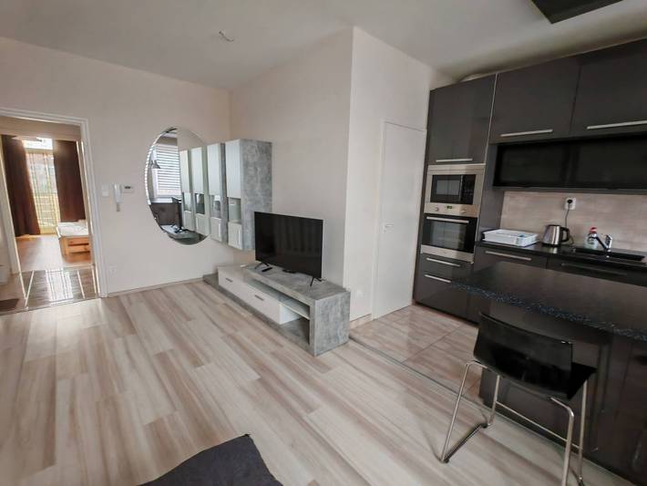 Ganze Wohnung, Domby Apartment mit Balkon in Ketschkemet, Kecskeméti járás