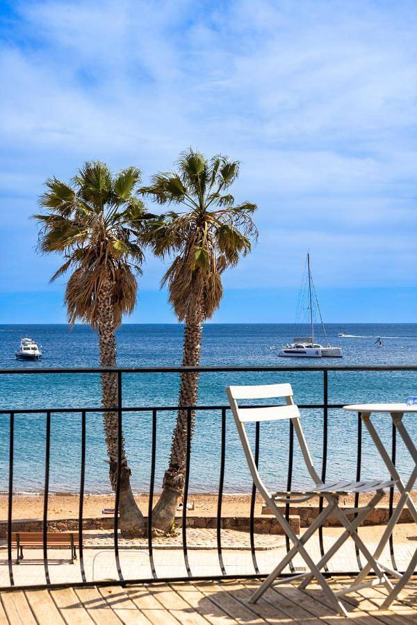 Hôtel pour 5 personnes, avec Terrasse et Jardin à Saint-Raphaël