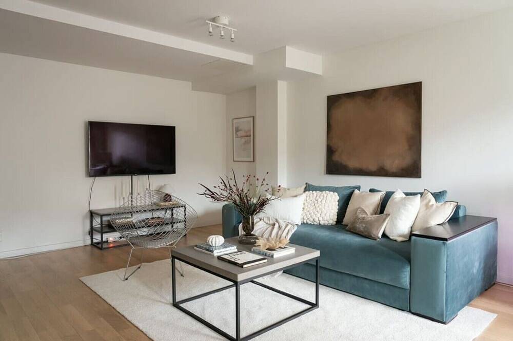 Ganze Wohnung, Privat terrass • T-bana över gatan • Plats för 4 in Schwedische Ostsee