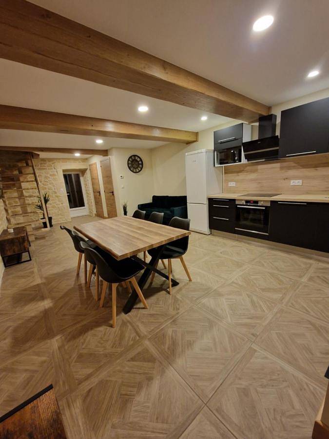 Appartement entier, Charmante maison de ville in Châtillon-sur-Seine, Région de Montbard