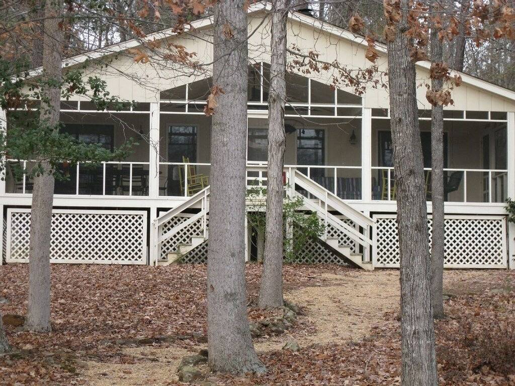 Perfektes 4 Schlafzimmer Lake Cottage am Lake Gaston, Nc in Lake Gaston