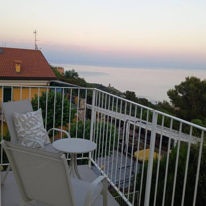 Maison d’hôte pour 2 personnes, avec terrasse et vue, animaux acceptés à Noli - 4