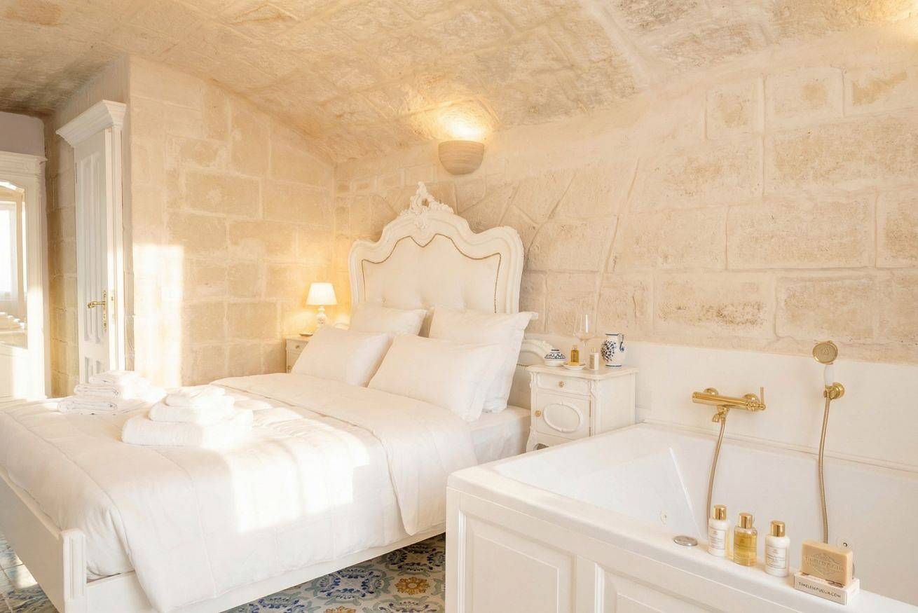 Appartamento intero, Reale – Suite con Vasca Idromassaggio nel Cuore di Monopoli in Monopoli, Provincia di Bari