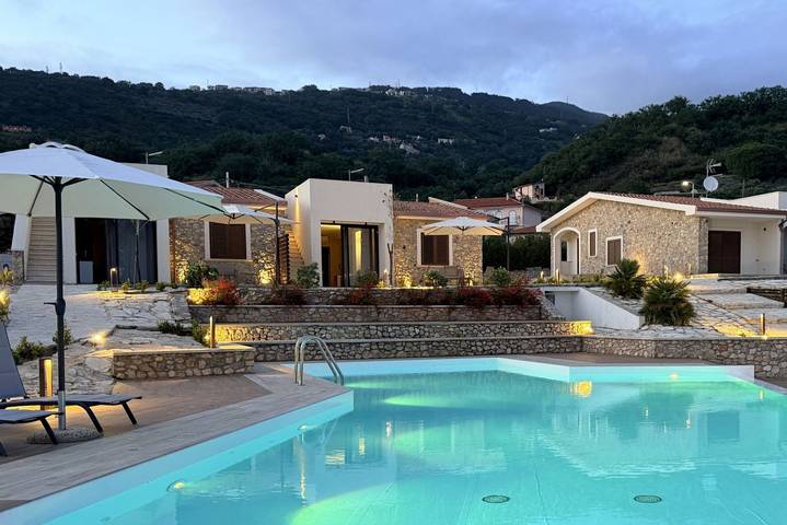 Appartamento per 4 persone, con Giardino e Piscina in Provincia di Cosenza