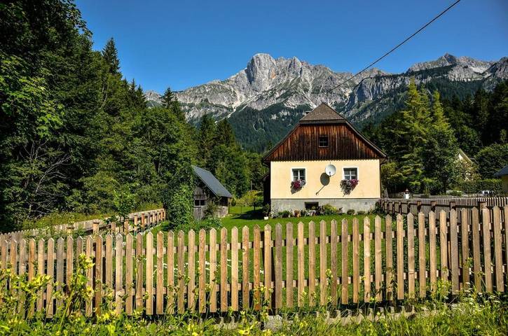 Ferienhaus für 5 Personen, mit Terrasse und Garten sowie Ausblick
