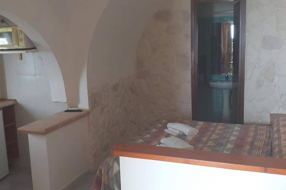 Apartamento entero, Estudio, frente al mar, terraza, piso 1 (Papavero) in Anzio, Provincia de Roma
