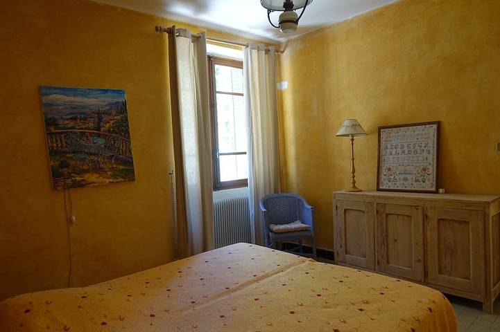 2 bedroom private vacation home in vogue in Vogüé, Ardèche