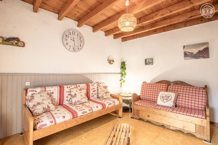 Gîte pour 6 personnes, avec jardin dans Pontamafrey-Montpascal